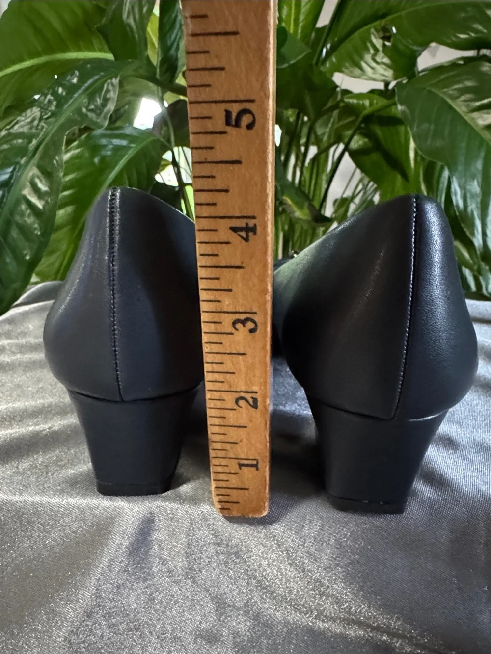Easy Street Eloise Comfort Cushioned Navy Pumps - New! Women's Size 8.5 M